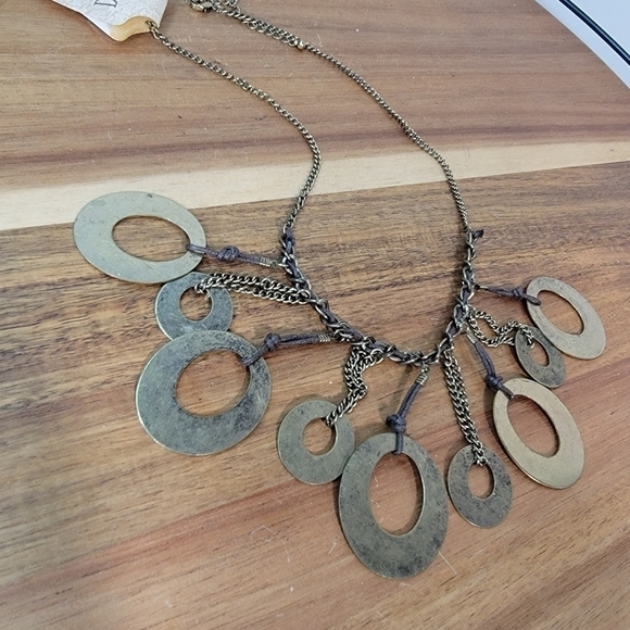 NEW Decree Boho Necklace Metal Loops and chain statement Bib Necklace - Picture 9 of 17